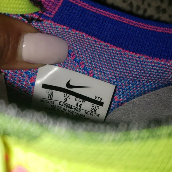 Nike RARE Flyknit II Vapormax Sz 10 - Picture 5 of 7